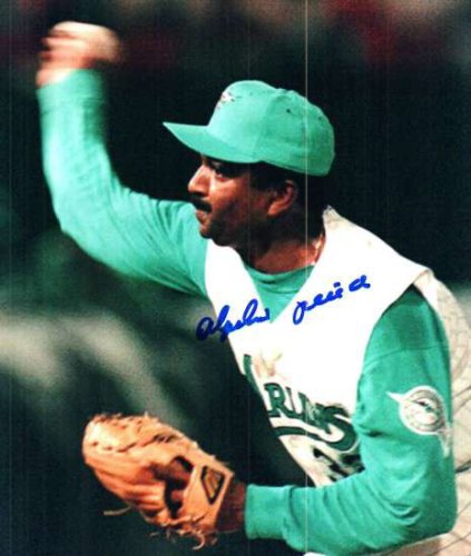 Alejandro Pena Autographed Signed 8X10 Photo Florida Marlins - Autographs 
