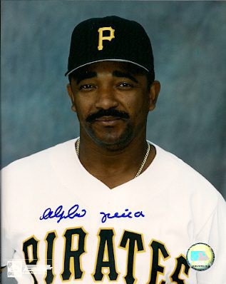 Alejandro Pena Autographed Signed 8X10 Pittsburgh Pirates Photo - Autographs 