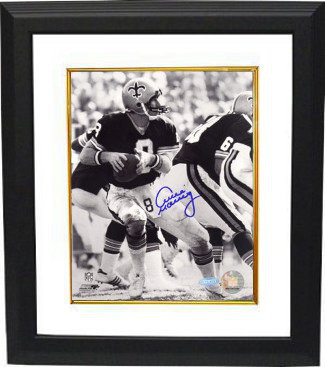 Archie Manning Autographed Signed New Orleans Saints 8x10 Photo Vintage B&W Custom Framing- Steiner Hologram 