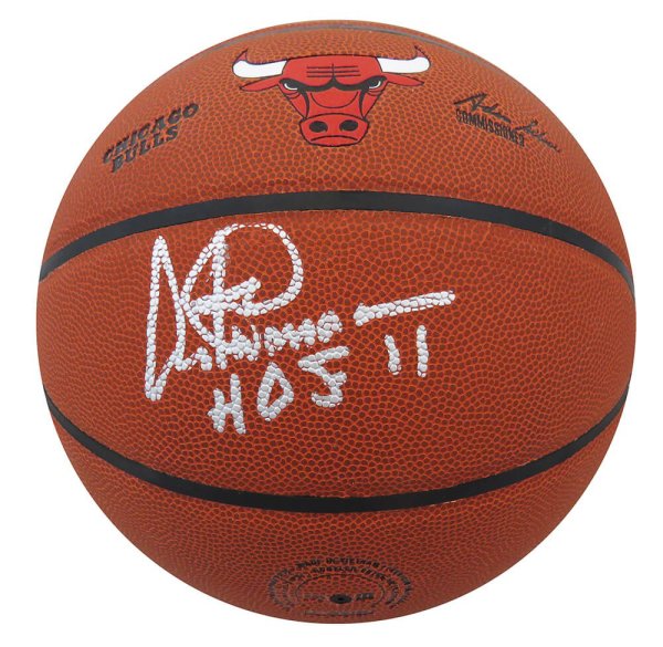 Artis Gilmore Autographed Signed Wilson Chicago Bulls Logo NBA Basketball w/HOF'11 