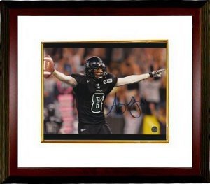 Ashley Lelie Autographed Signed Hawaii 8x10 Photo Custom Framing - Lelie/GTSM Hologram 