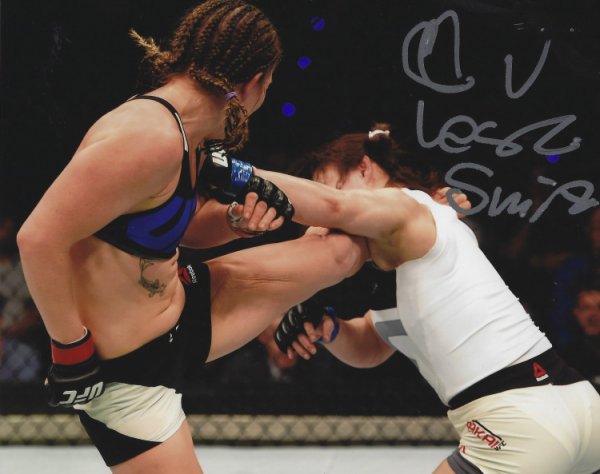 Autographed Signed Leslie Smith UFC & Mma Fighter 8X10 Photo With COA - Autographs 