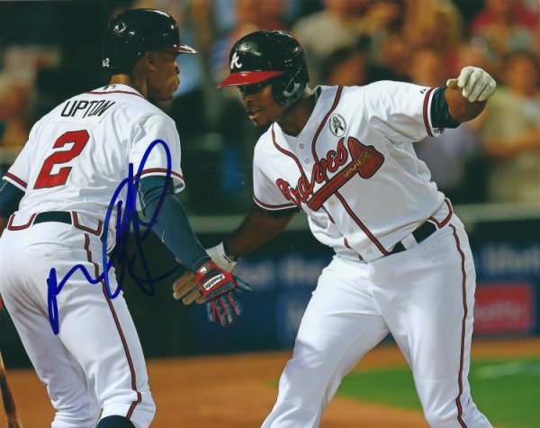 B.J. Upton Autographed Signed B.J. Upton 8X10 Atlanta Braves Photo - Autographs 