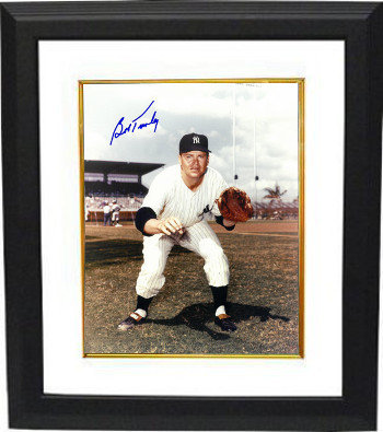 Bob Turley signed New York Yankees 8x10 Photo Custom Framing (deceased)
