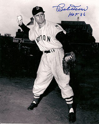 Bobby Doerr Autographed Signed 8X10 Boston Red Sox Photo - Autographs
