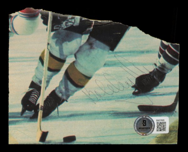 Bobby Orr Autographed Signed 4X5 Cut Signature Boston Bruins Beckett Beckett Qr #Bm37805 