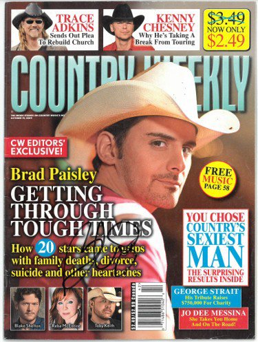 Brad Paisley Autographed Signed Country Weekly Full Magazine October 19, 2009- JSA Hologram #DD63018 