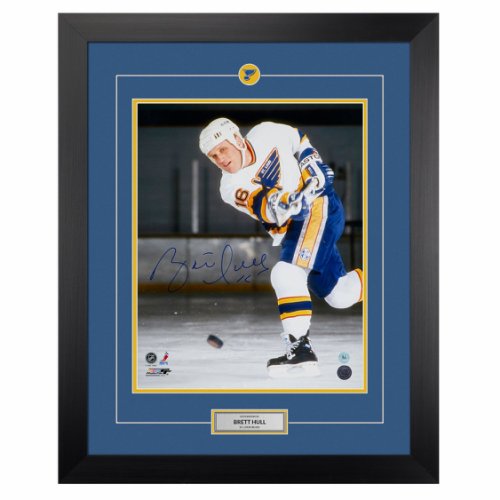 Brett Hull St Louis Blues Autographed Signed Hockey 26x32 Frame