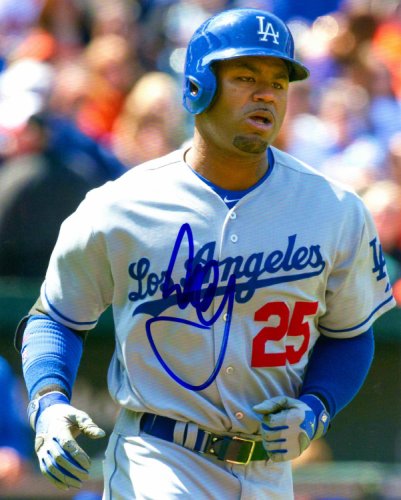 Carl Crawford Autographed Signed 8X10 Los Angeles Dodgers Photo - Autographs 