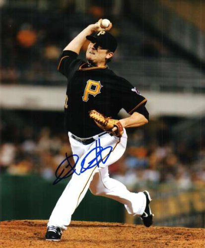 Chad Qualls Autographed Signed 8X10 Photo - Pittsburgh Pirates - Autographs 