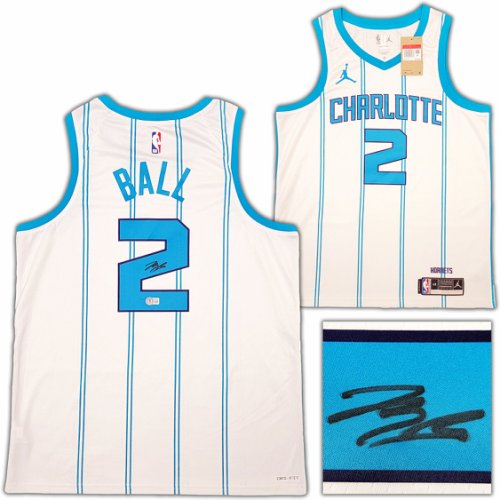 Charlotte Hornets Lamelo Ball Autographed Signed White Nike Swingman Jersey Size L Beckett Beckett Qr #209486 