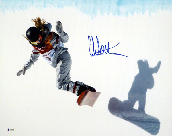 Chloe Kim Autographed Signed 16X20 Photo Team Usa Women's Snowboarding 2018 Winter Olympics Beckett Beckett 
