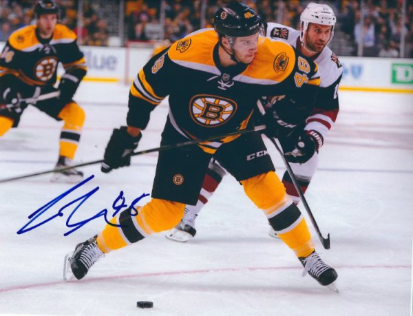 Colin Miller Autographed Signed 8X10 Boston Bruins Photo - Autographs 