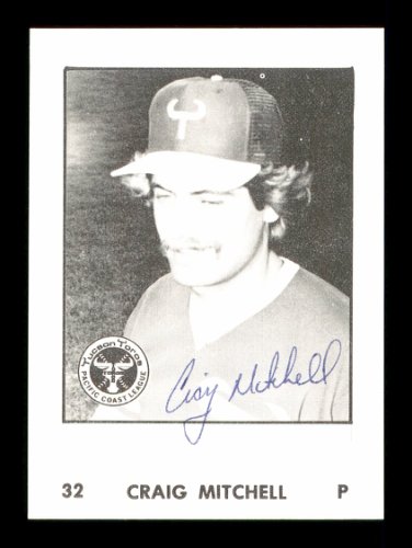 Craig Mitchell Autographed 1976 Cramer Rookie Card #32 Tucson Toros #171825
