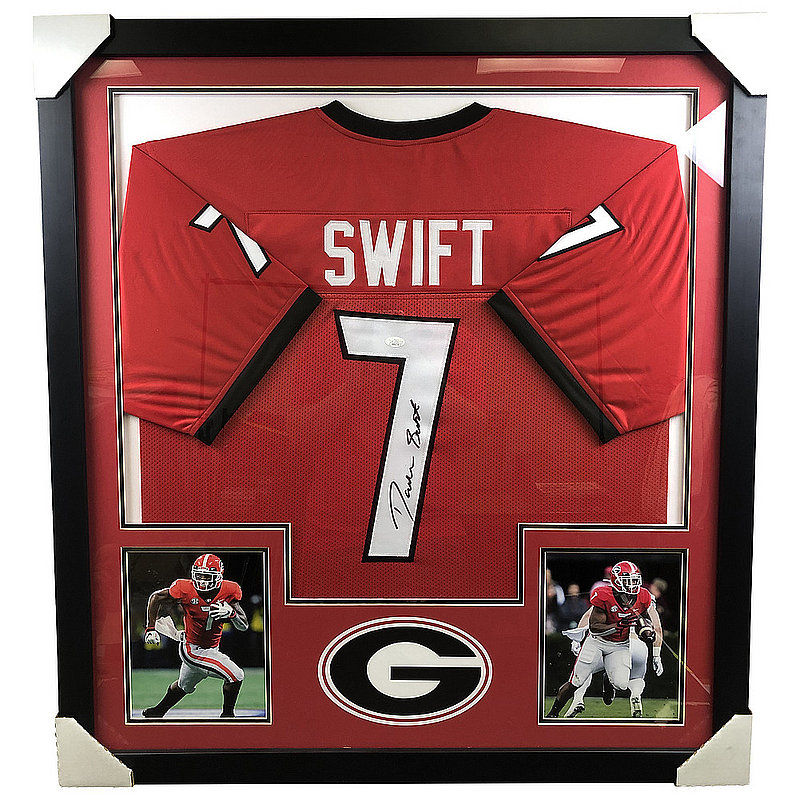 D'Andre Swift Autographed Georgia Bulldogs Deluxe Framed Jersey - JSA Authentic