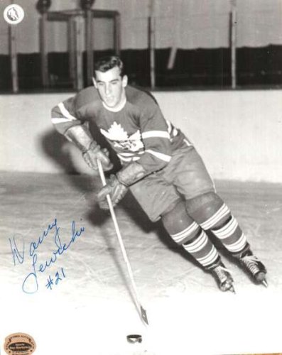 Danny Lewicki Autographed Signed Maple Leafs Photo - Autographs