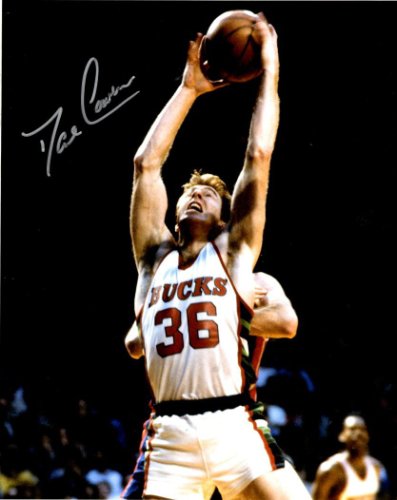 Dave Cowens Autographed Signed 8X10 Milwaukee Bucks Photo - Autographs 