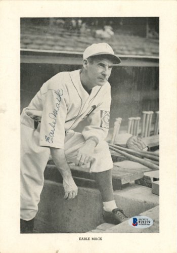 Earle Mack Autographed 7X10 Photo Philadelphia A's Beckett Beckett