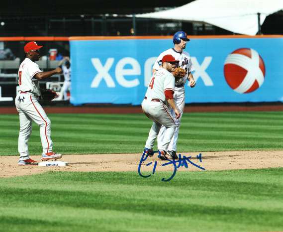 Eric Bruntlett Autographed Signed 8X10 Philadelphia Phillies Photo - Autographs