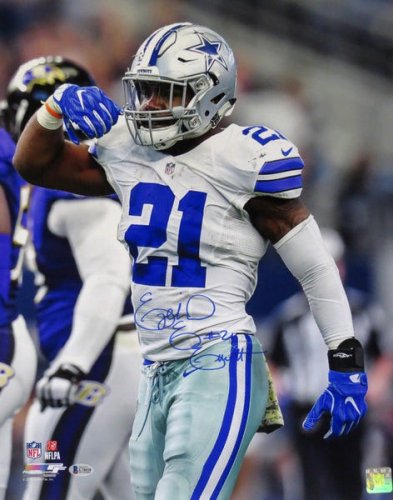 Ezekiel Elliott Autographed Signed Dallas Cowboys Feed Me 16X20 Photo Beckett Witnessed 