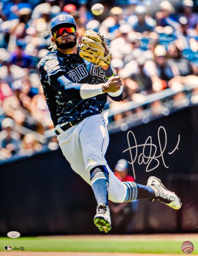 Fernando Tatis Jr. Autographed 16X20 Photo San Diego Padres JSA
