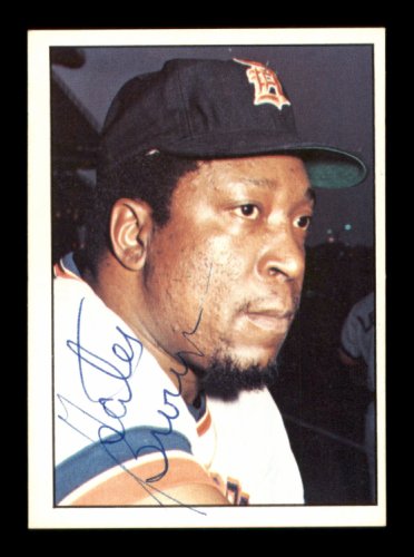 Gates Brown Autographed 1975 Sspc Card #371 Detroit Tigers #204634