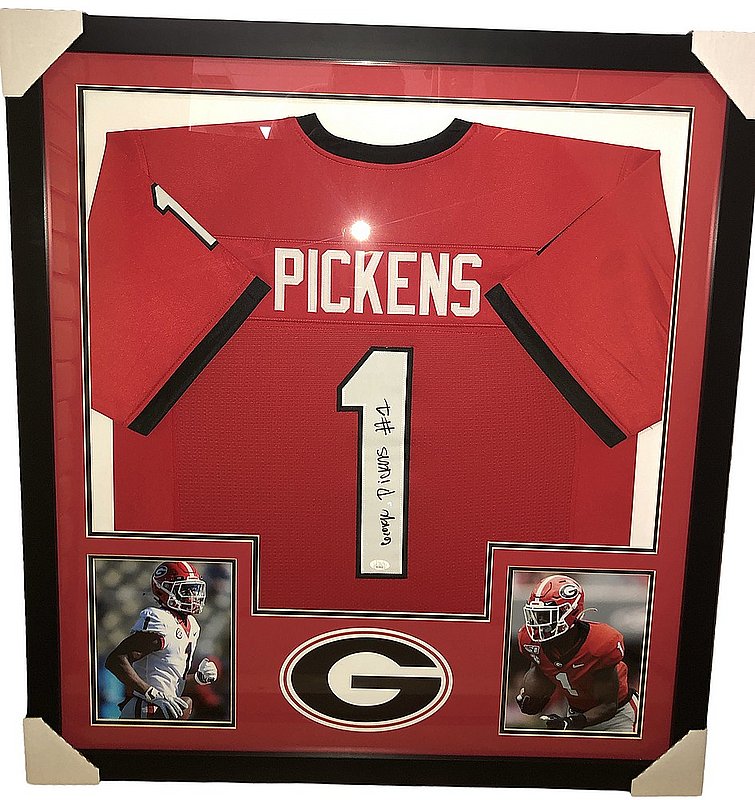 George Pickens Autographed Signed Georgia Bulldogs Framed Red Long Signature Jersey - JSA 