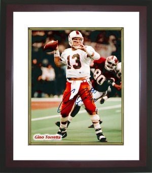 Gino Torretta signed Miami Hurricanes 8x10 Photo 92 Custom Framing (Heisman)