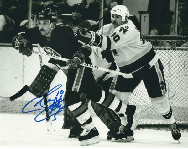 Gordie Roberts Autographed Signed 8X10 Minnesota North Stars Photo - Autographs