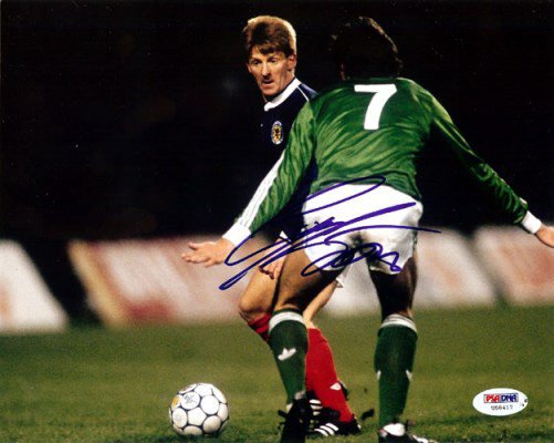 Gordon Strachan Autographed Signed 8X10 Photo Scotland PSA/DNA 