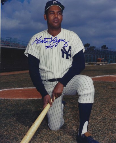 Hector Lopez Autographed Signed 8X10 New York Yankees Photo - Autographs