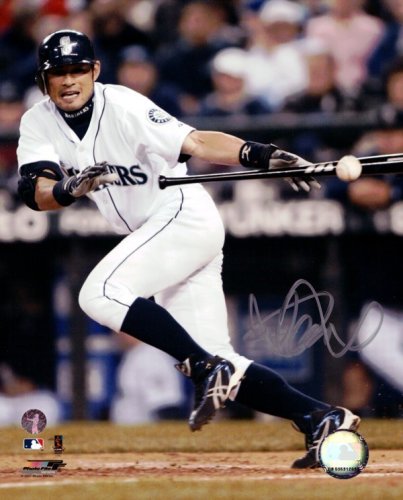 Ichiro Suzuki Autographed 8X10 Photo Seattle Mariners Is Holo #83489