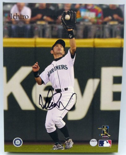 Ichiro Suzuki Autographed Signed 7.5X9.5 Stretched Canvas Photo Seattle Mariners Is Holo #202101 