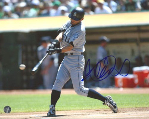 Ichiro Suzuki Autographed Signed 8X10 Photo Seattle Mariners 2,000Th Hit Is Holo #21483 