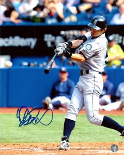 Ichiro Suzuki Autographed Signed 8X10 Photo Seattle Mariners Is Holo #20450 