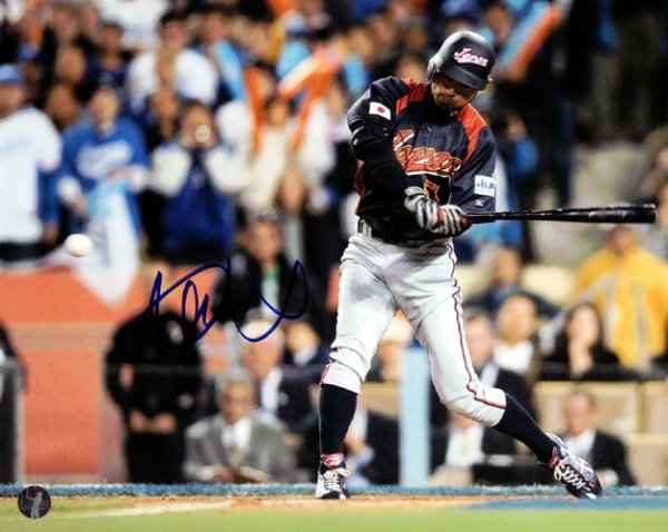 Ichiro Suzuki Autographed Signed 8X10 Photo Wbc Japan Is Holo #60564 