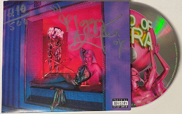 Iggy Azalea Autographed Signed 2021 The End of an Era Album Hard Cover Booklet w/ CD #240/500 (Full Sig/Hip Hop Rapper) 