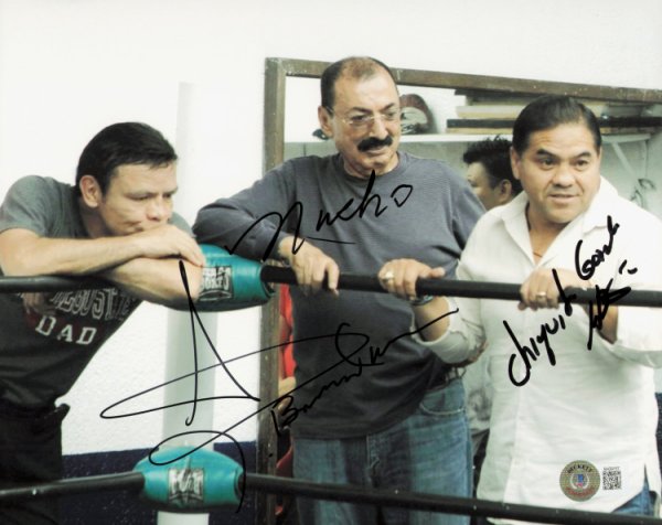 Ignacio Nacho Beristain & Humberto Chiquita Gonzalez Autographed Signed 8X10 Photo Beckett Beckett Qr #Bh29157 