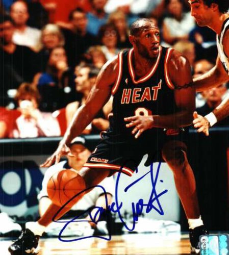 Isaac Austin Autographed Signed 8X10 Miami Heat Photo - Autographs