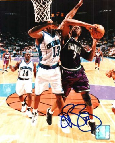 J.R.. Reid Autographed Signed Photo Milwaukee Bucks - Autographs 