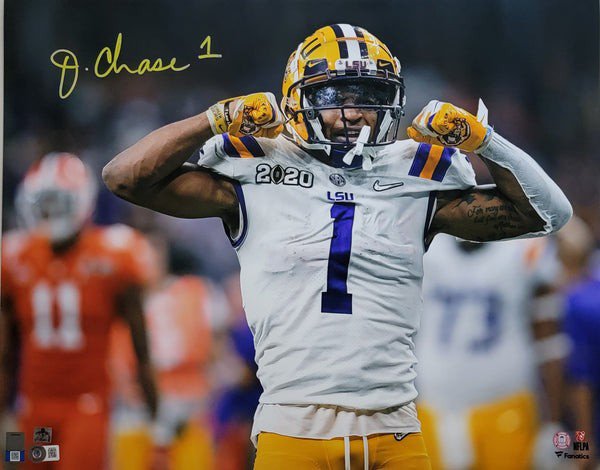 Ja'marr Chase Autographed Signed LSU Tigers Flexing 16X20 Photo Beckett Witnessed 2020 National Championship 