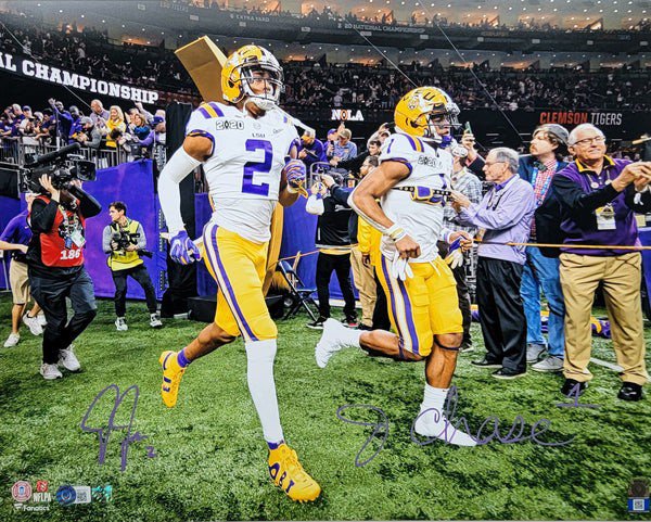 Ja'marr Chase & Justin Jefferson Autographed Signed LSU Tigers 2019 National Champions 16X20 Photo Beckett Witnessed 