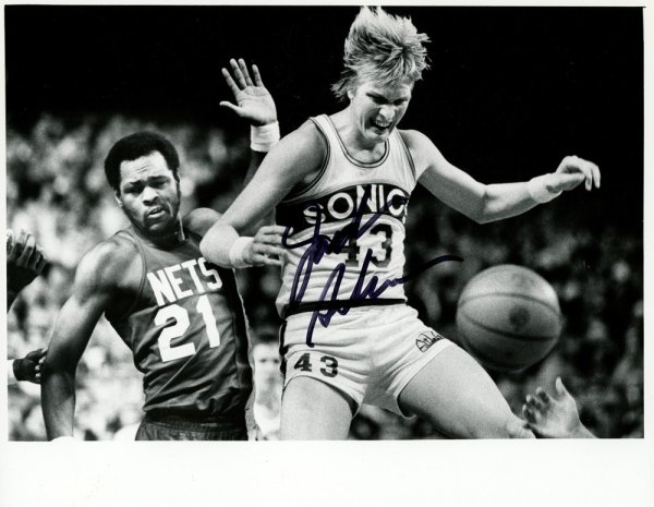 Jack Sikma Autographed Signed 8X10 Photo Seattle Supersonics Mcs Holo #70208 