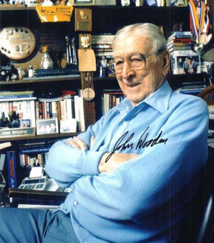 John Wooden Autographed Signed - UCLA Bruins 8X10 Photo - Autographs 