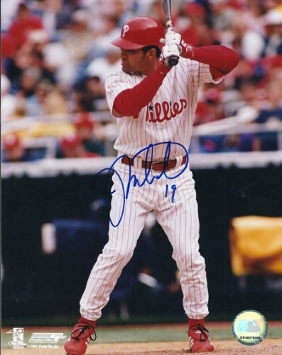 Johnny Estrada Autographed Signed 8X10 Philadelphia Phillies Photo - Autographs