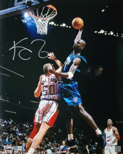 Kevin Garnett Autographed Signed Minnesota Timberwolves 16X20 Photo Beckett Witnessed #1 