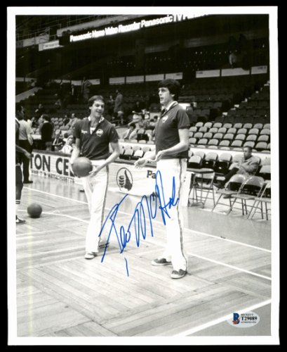Kevin Mchale Autographed Signed 8X10 Photo Boston Celtics Vintage Beckett Beckett 