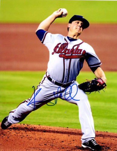 Kris Medlen Autographed Signed 8X10 Atlanta Braves Photo - Autographs
