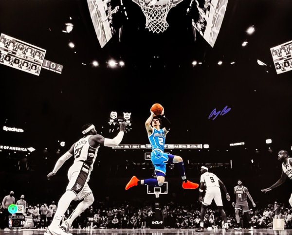 Lamelo Ball Autographed Signed 16X20 Photo Charlotte Hornets Beckett Beckett Qr #209477 