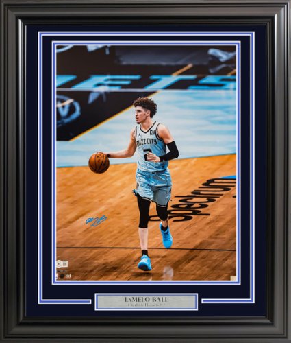 Lamelo Ball Autographed Signed Framed 16X20 Photo New Orleans Pelicans Beckett Beckett 